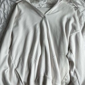 Aerie v neck crewneck sweatshirt